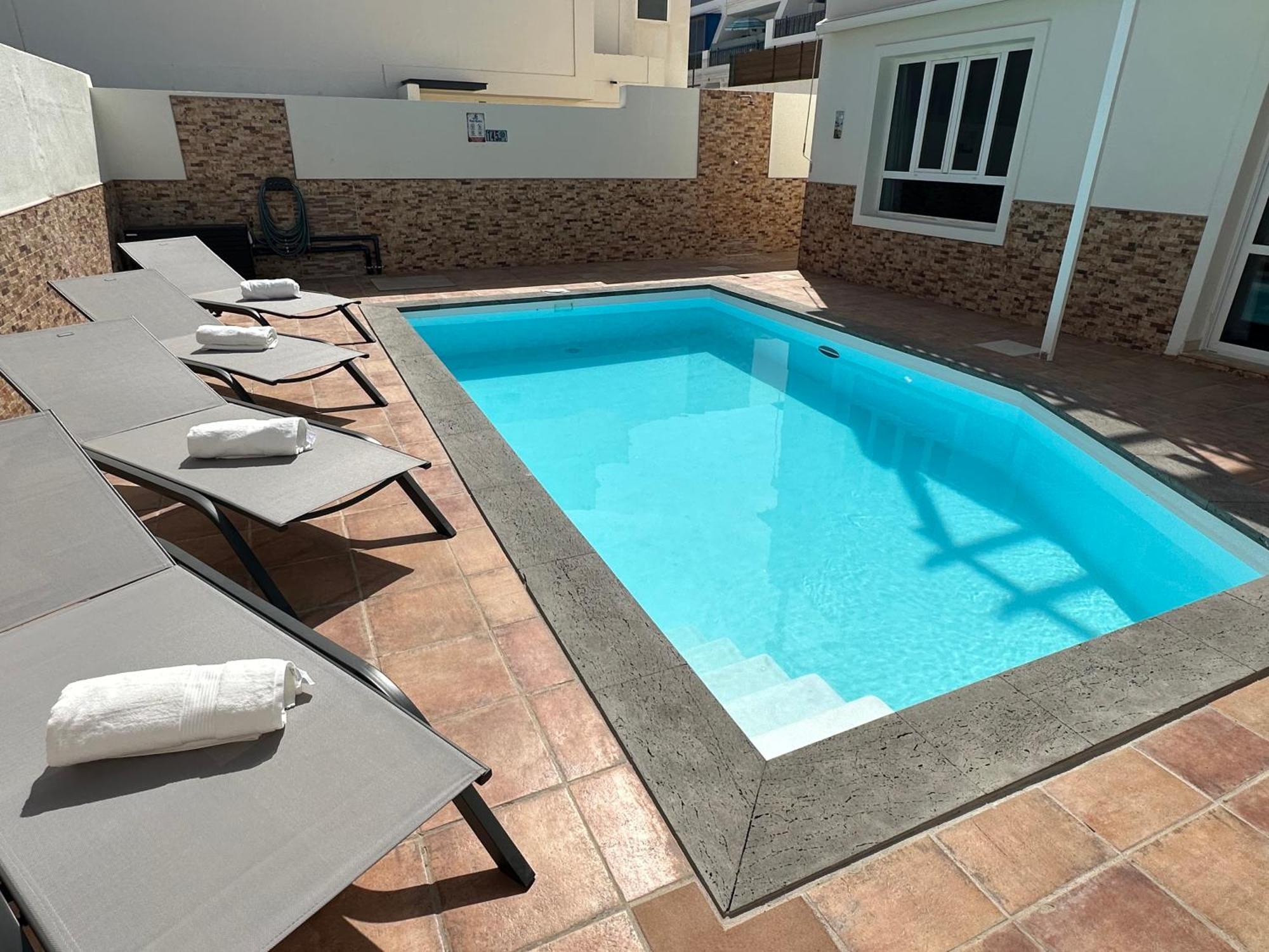 Villa Crotos Costa Teguise Exterior photo